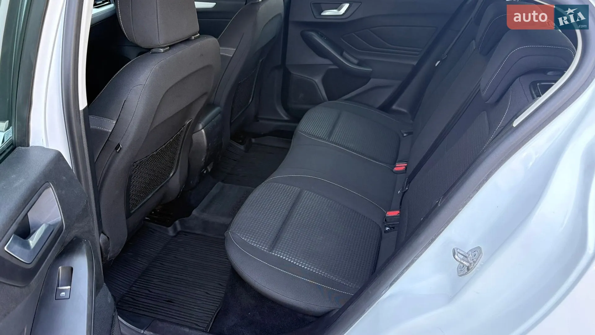 2020 Ford Focus - мініатюра 11