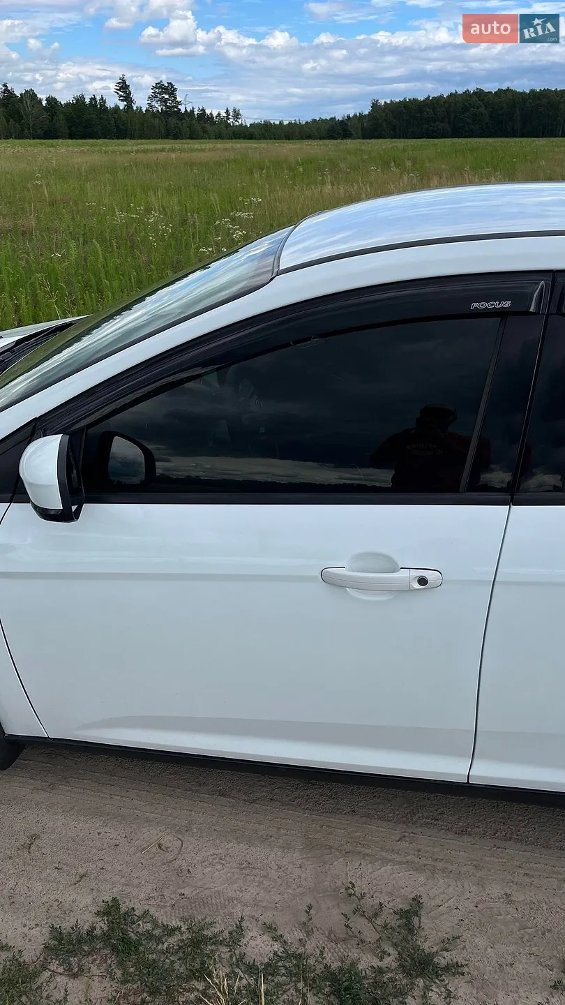 2017 Ford Focus - мініатюра 8