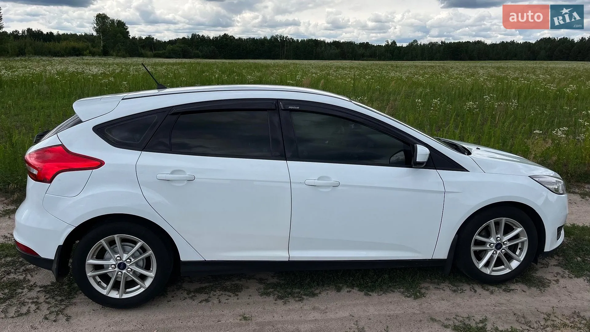2017 Ford Focus - мініатюра 20