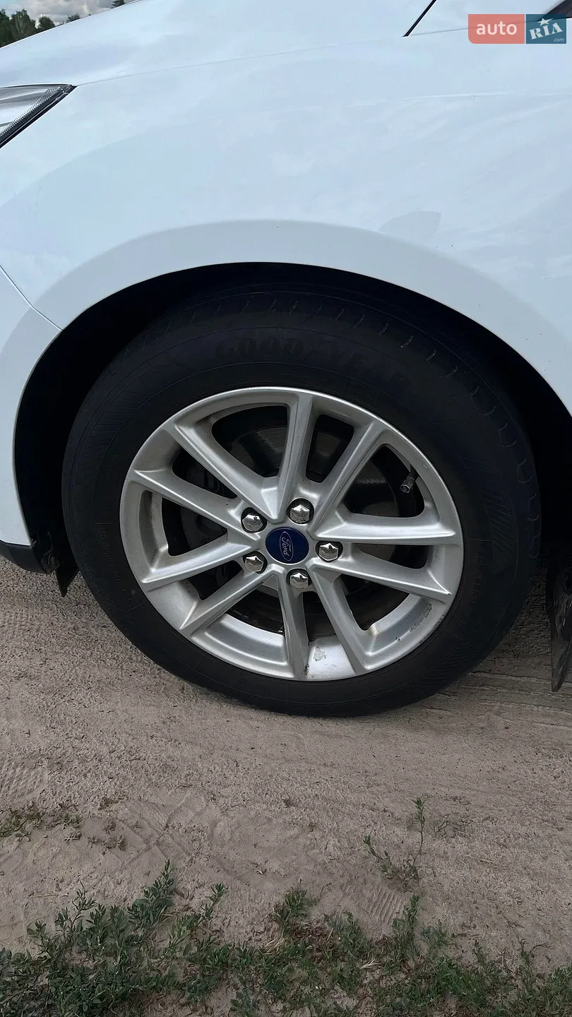 2017 Ford Focus - мініатюра 127