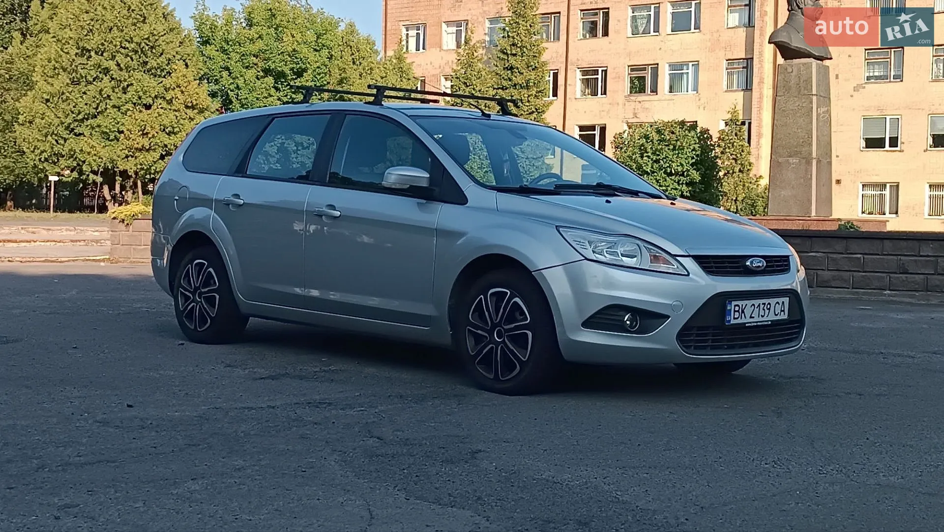 2010 Ford Focus - мініатюра 11