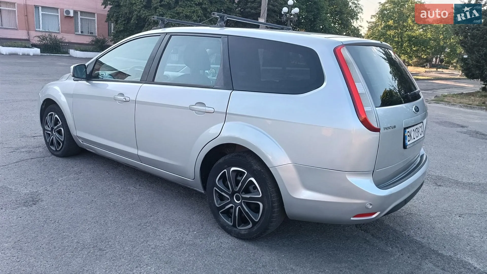 2010 Ford Focus - мініатюра 22