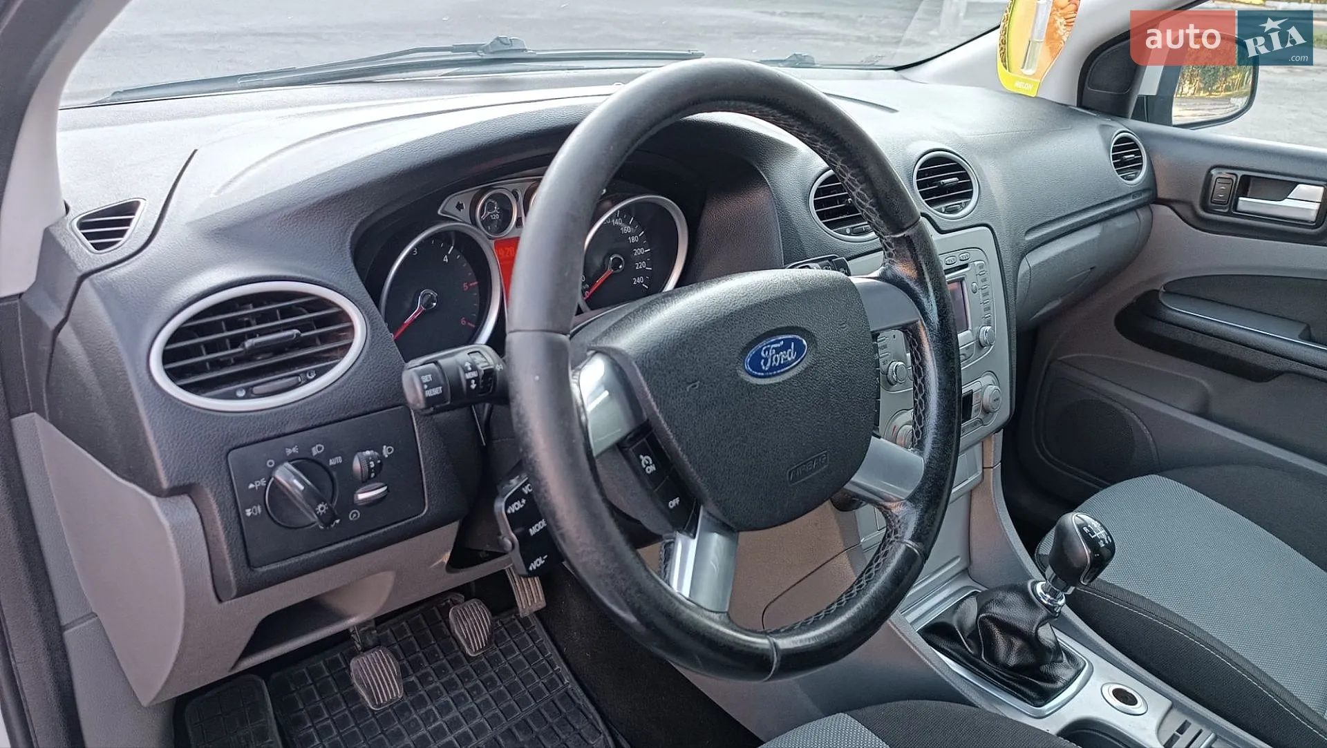 2010 Ford Focus - мініатюра 44