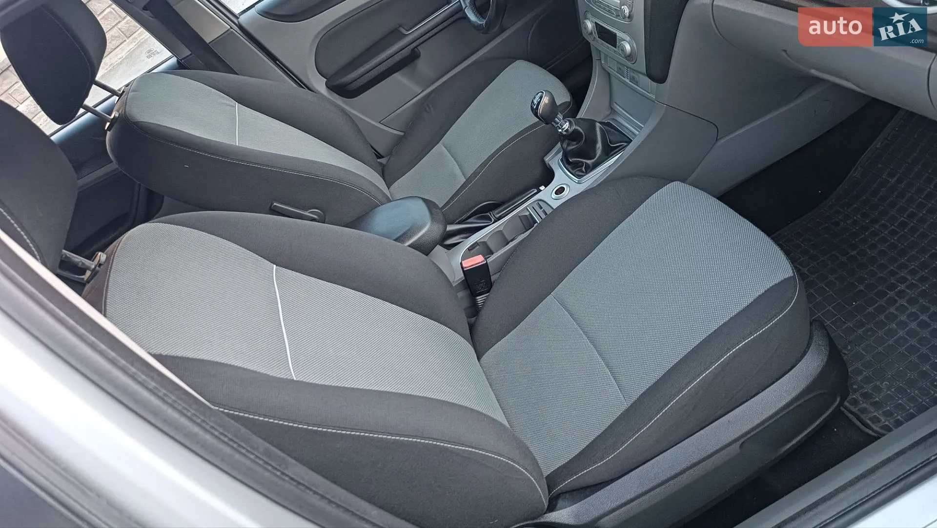 2010 Ford Focus - мініатюра 67