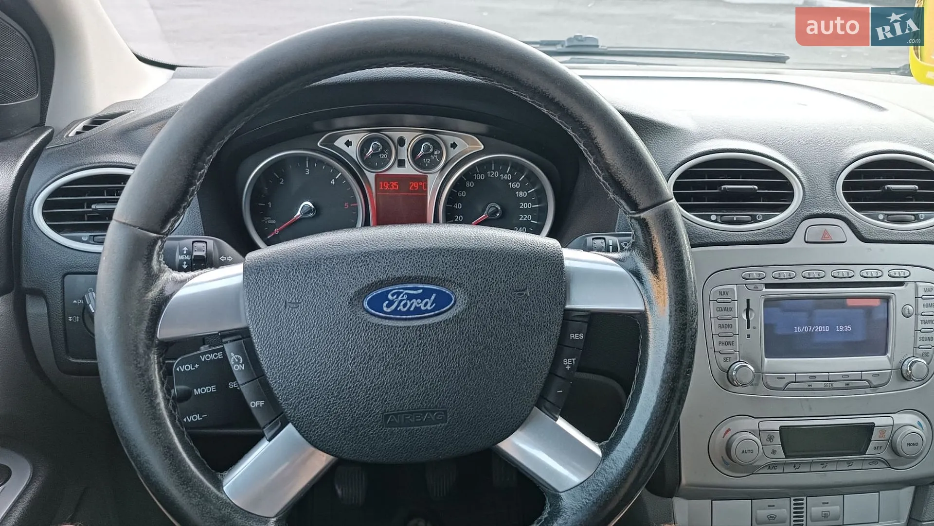 2010 Ford Focus - мініатюра 77