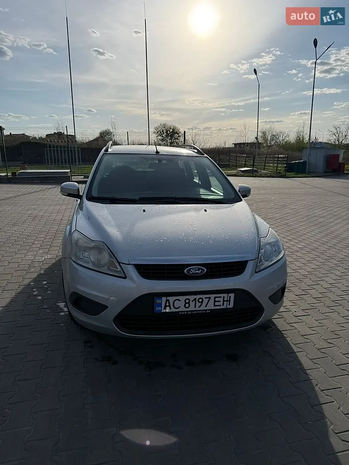 2010 Ford Focus - мініатюра 17