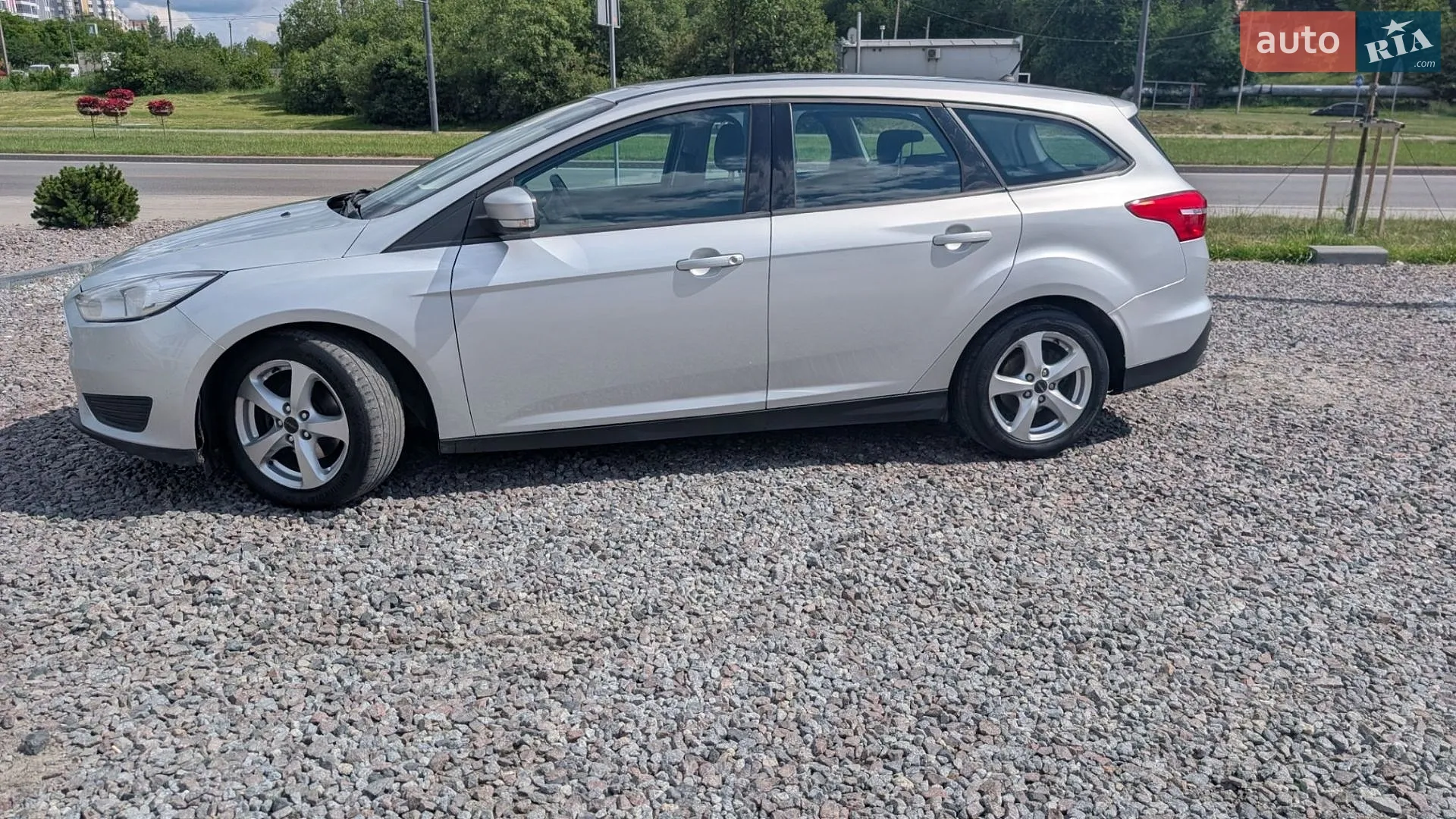 2017 Ford Focus - мініатюра 17