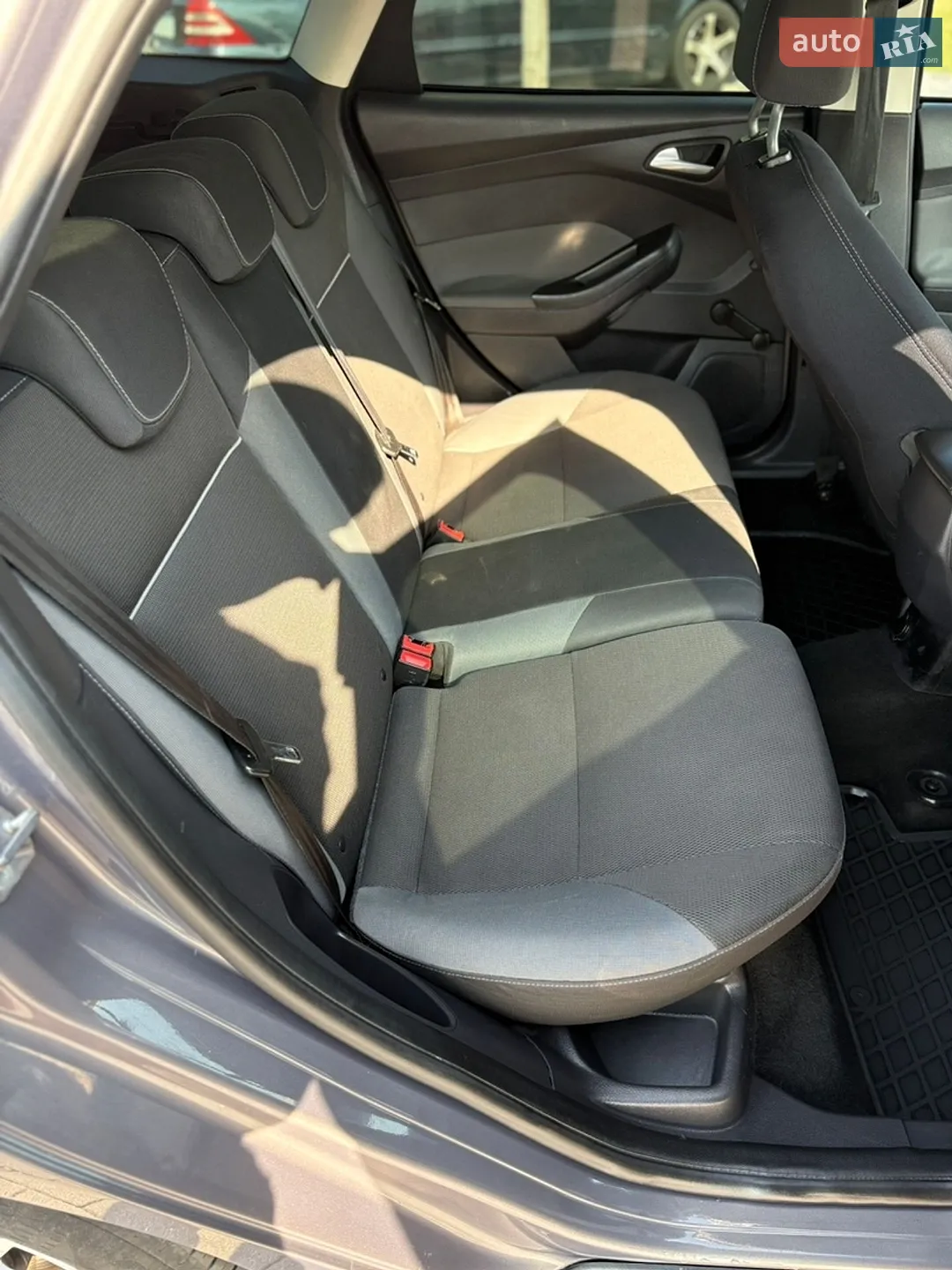 2012 Ford Focus - мініатюра 15