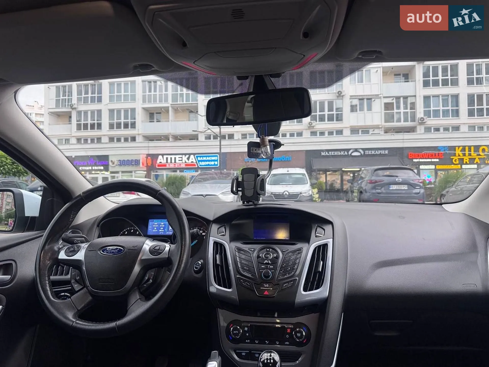 2011 Ford Focus - мініатюра 13