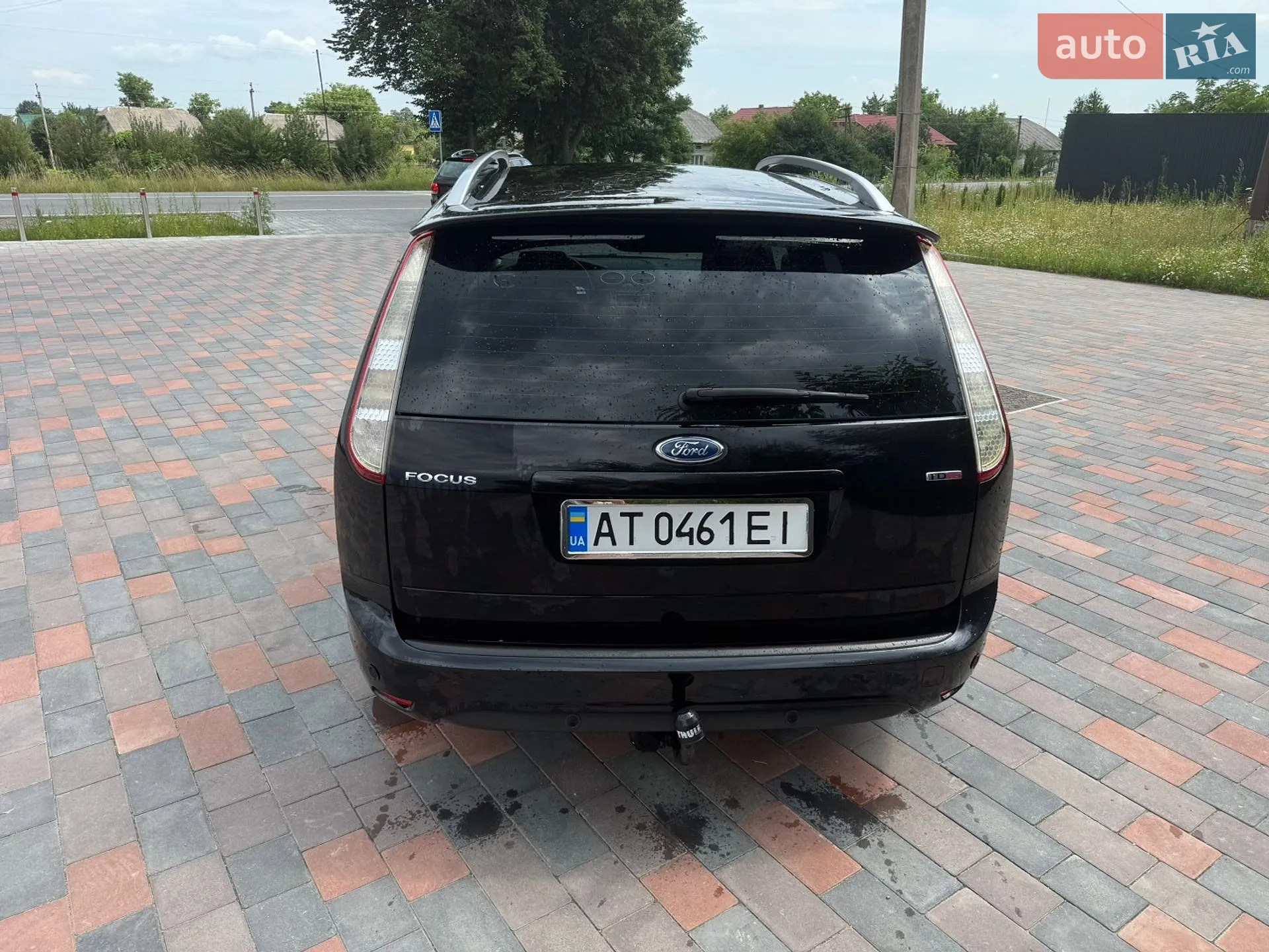 2010 Ford Focus - мініатюра 10