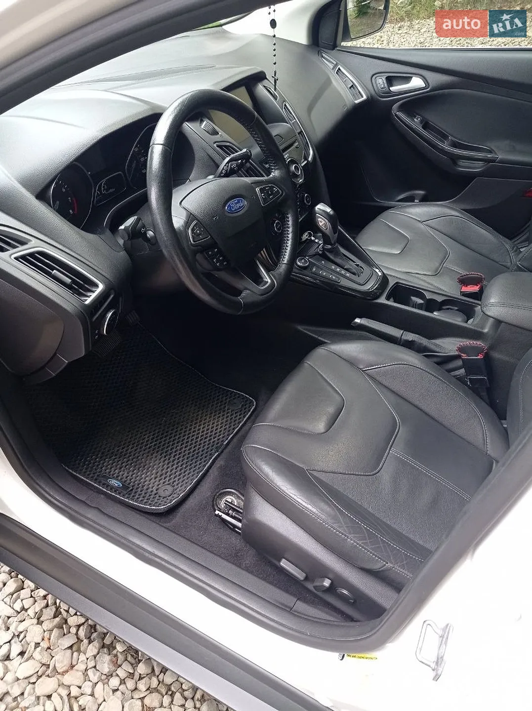 2015 Ford Focus - мініатюра 19