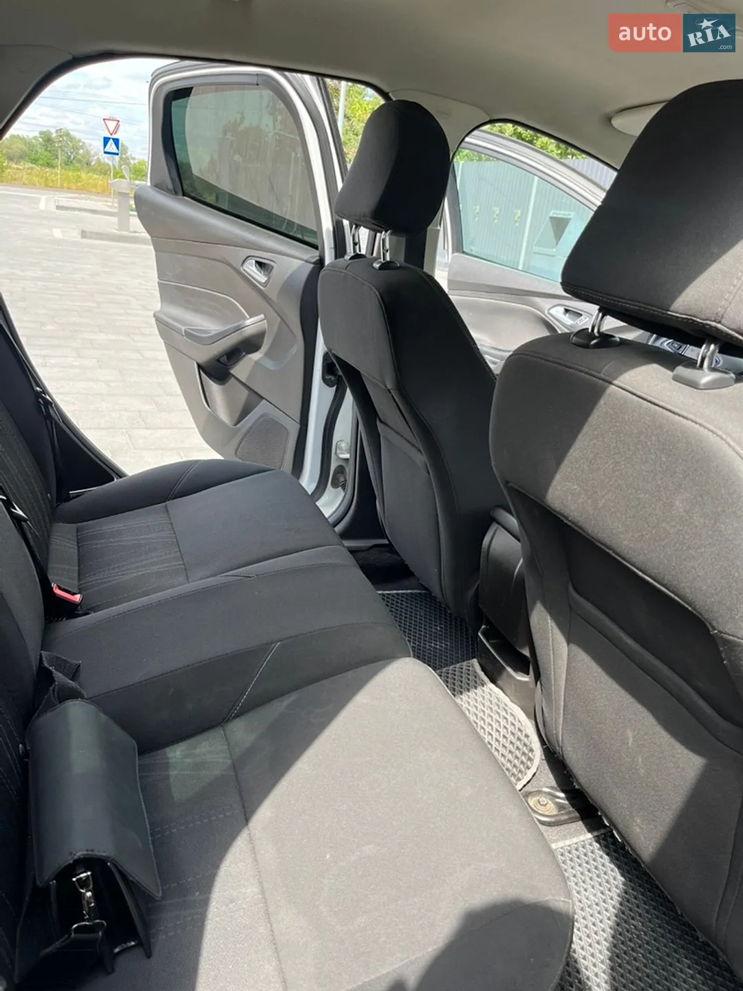 2015 Ford Focus - мініатюра 12