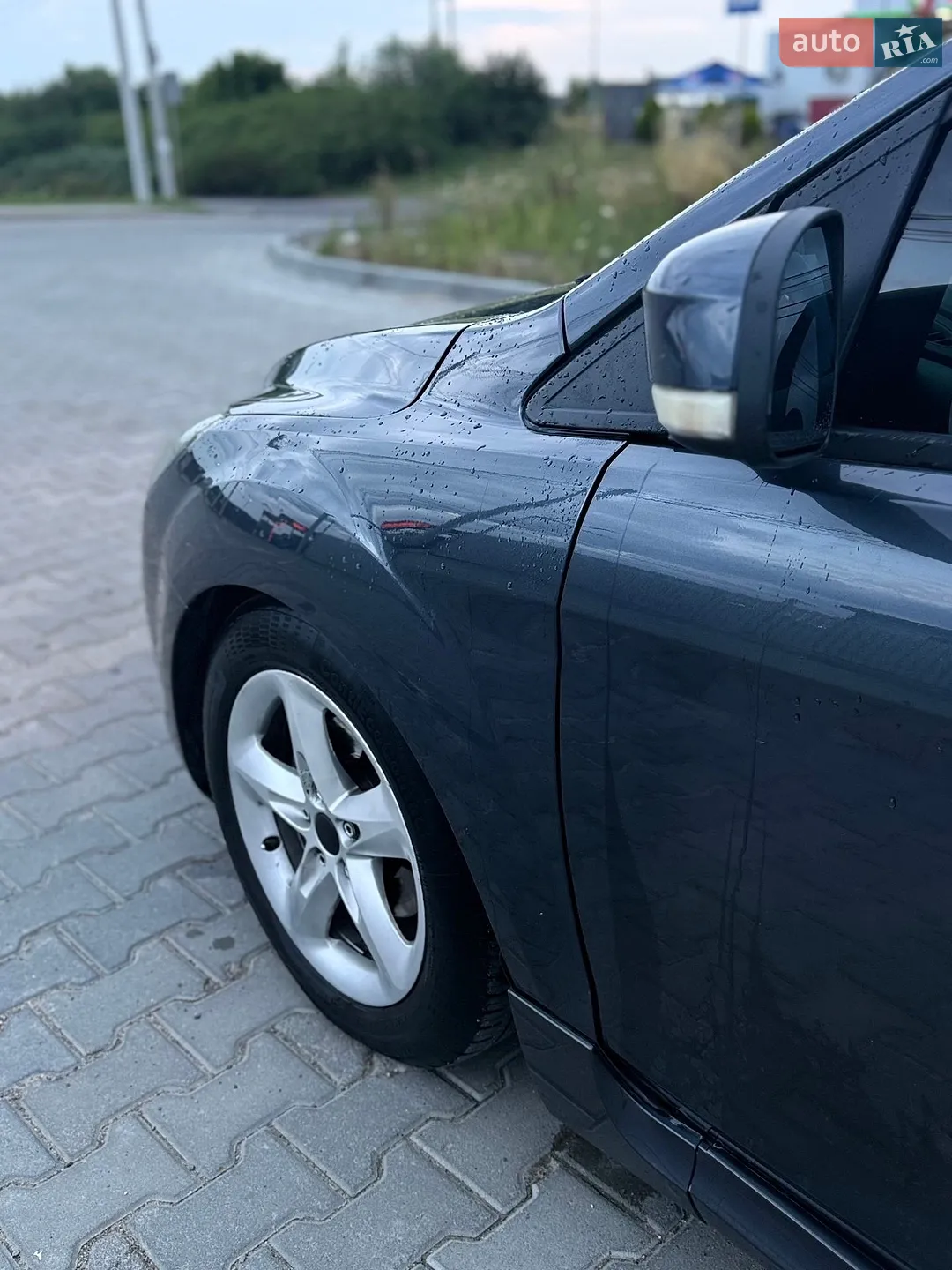 2010 Ford Focus - мініатюра 7