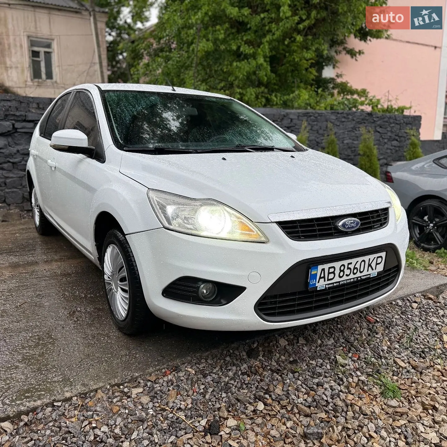 2010 Ford Focus - мініатюра 2