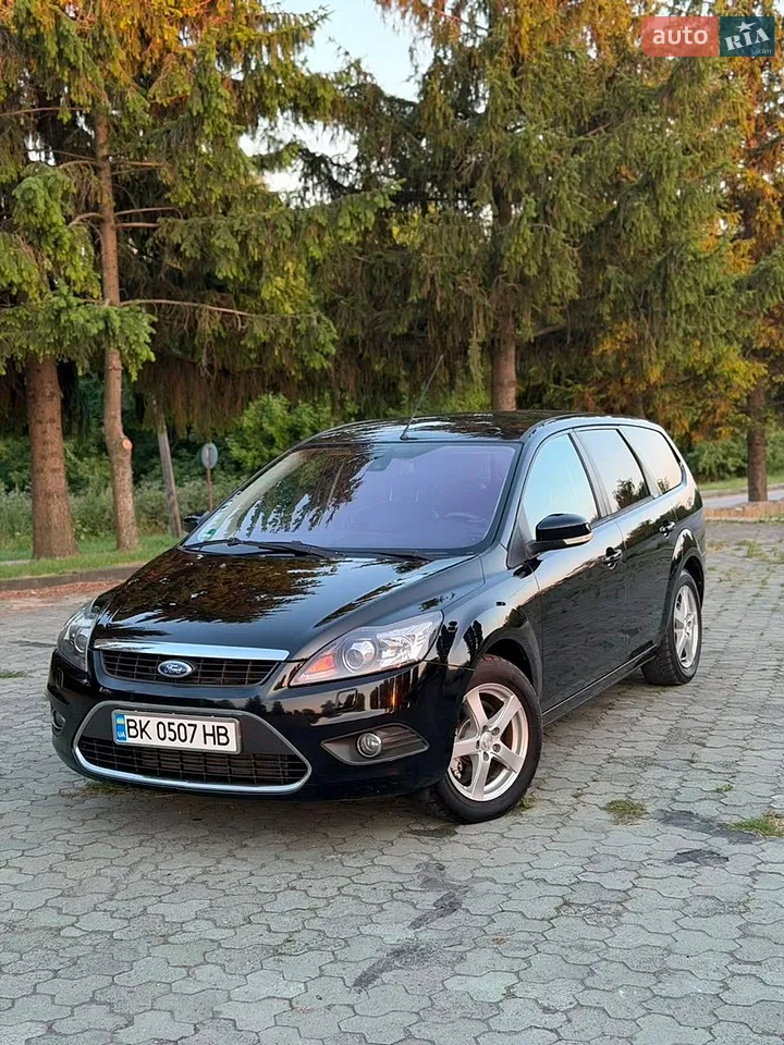 2010 Ford Focus - мініатюра 23