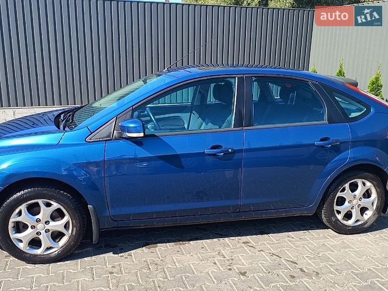 Хэтчбек Ford Focus 2010 в Фастове