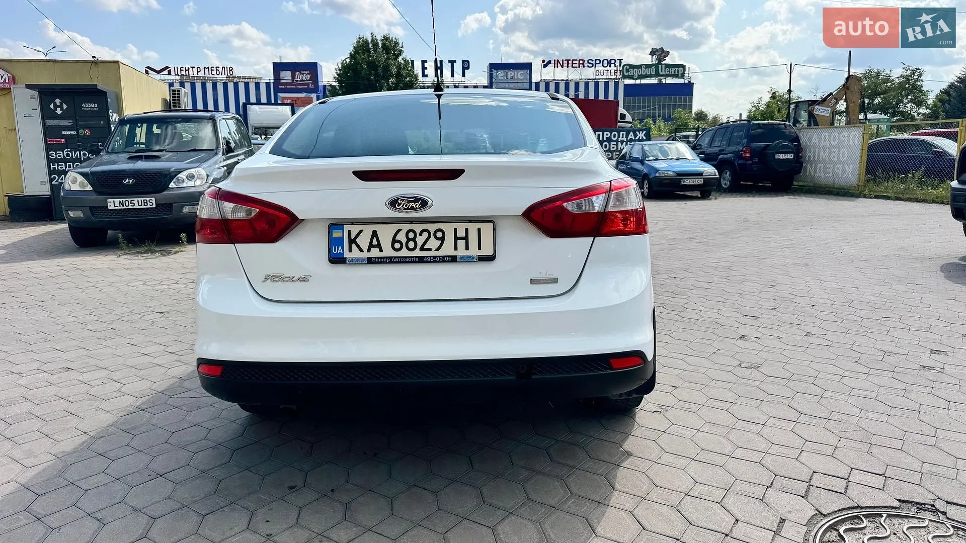 2013 Ford Focus - мініатюра 9
