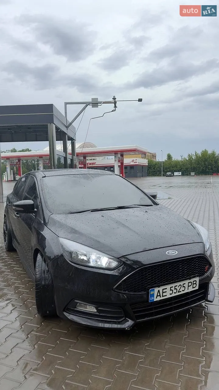2017 Ford Focus - мініатюра 8