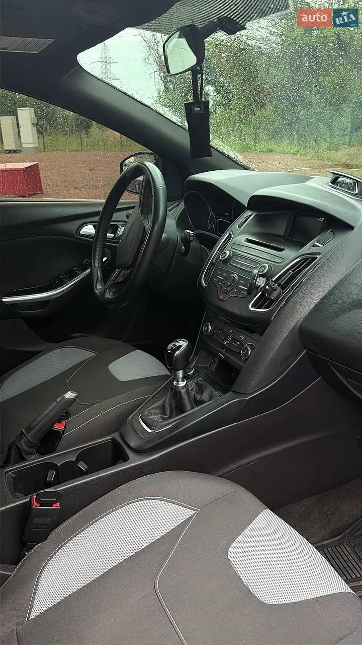 2017 Ford Focus - мініатюра 12