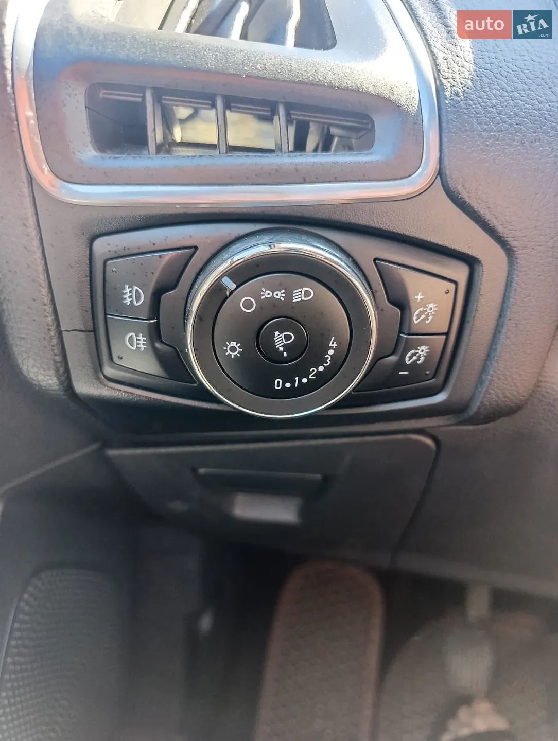 2013 Ford Focus - мініатюра 17