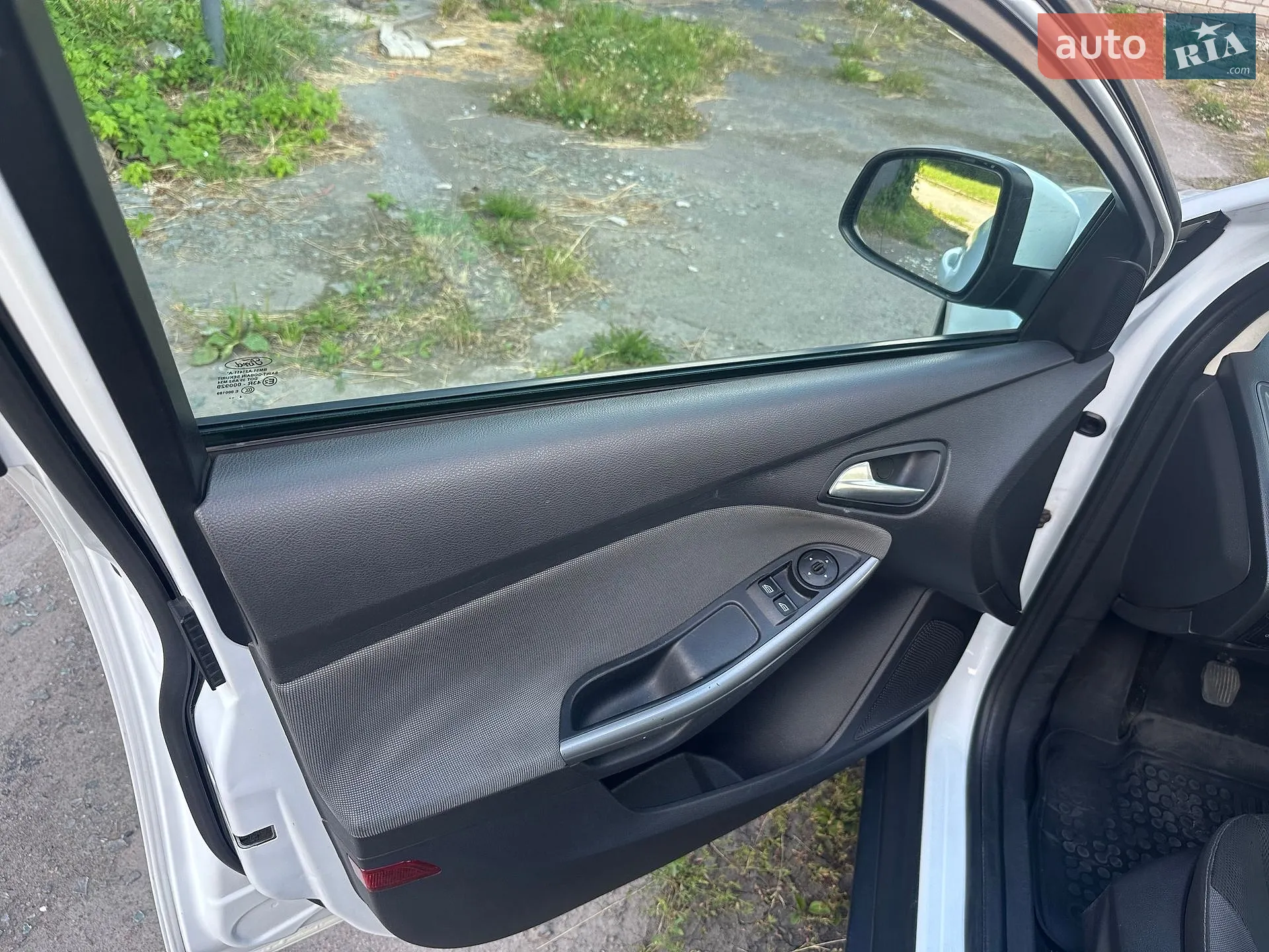 2011 Ford Focus - мініатюра 13