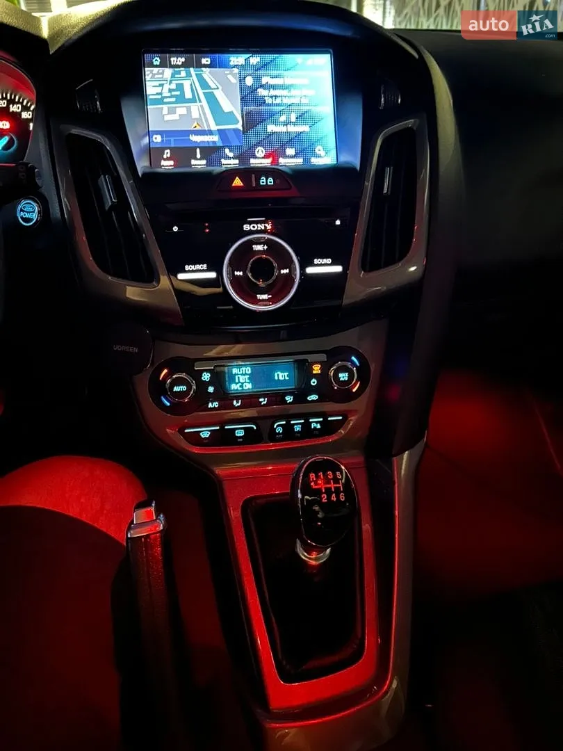 2013 Ford Focus - мініатюра 16