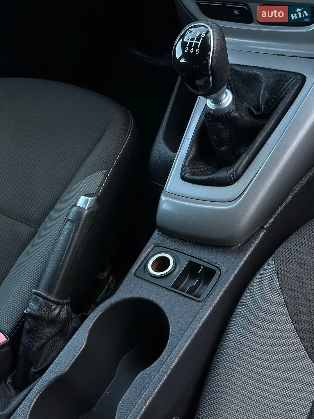 2012 Ford Focus - мініатюра 29
