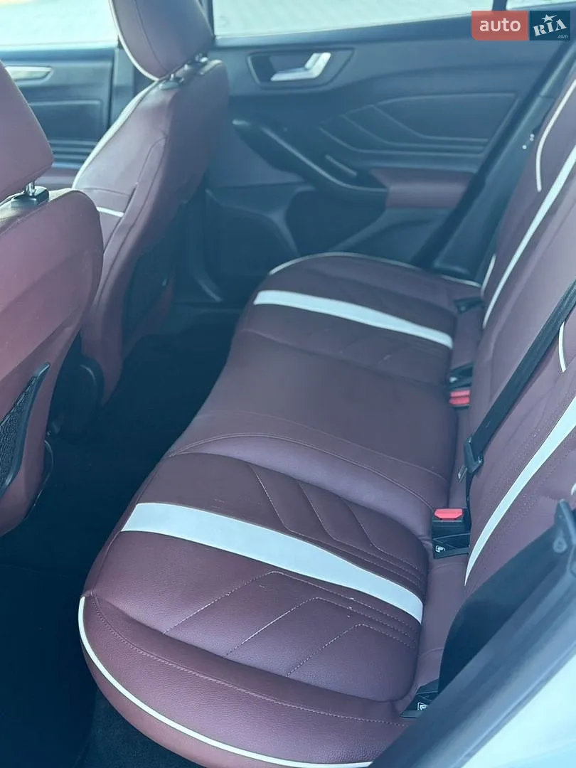2018 Ford Focus - мініатюра 28