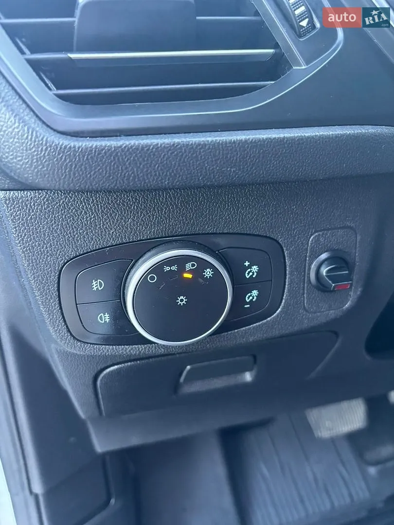 2018 Ford Focus - мініатюра 36