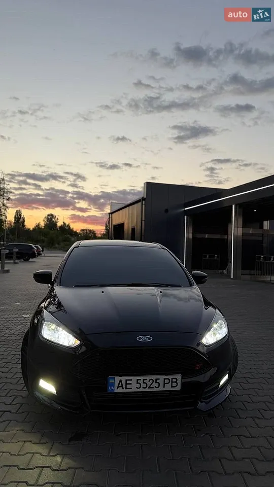 2017 Ford Focus - мініатюра 11