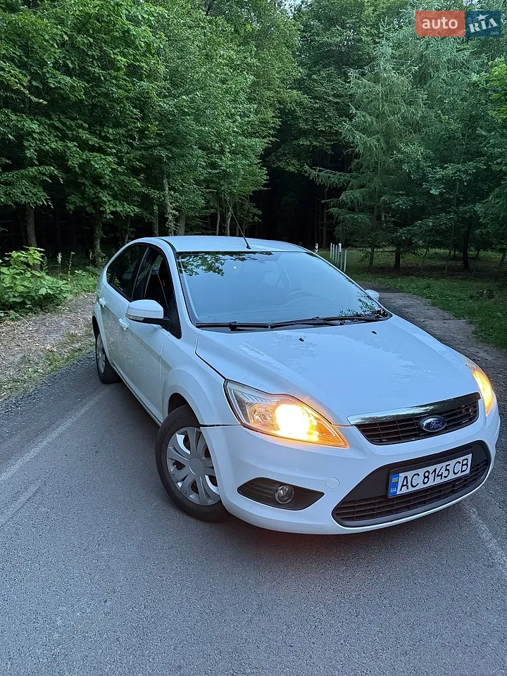 2010 Ford Focus - мініатюра 22