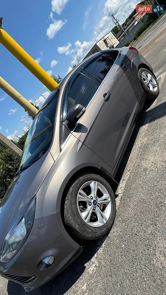2012 Ford Focus - мініатюра 17