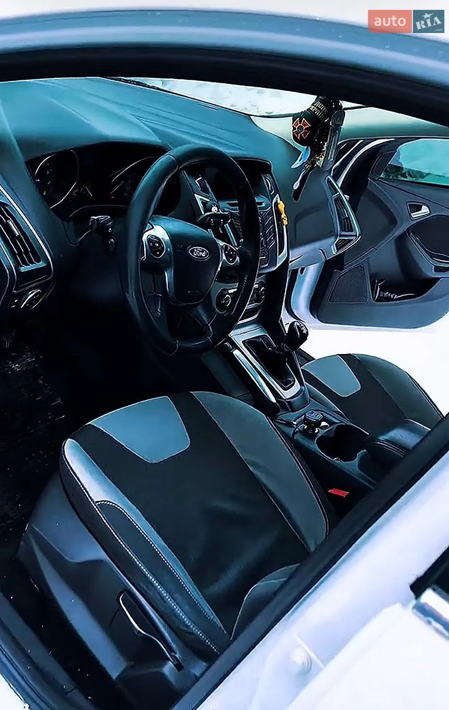 2012 Ford Focus - мініатюра 3
