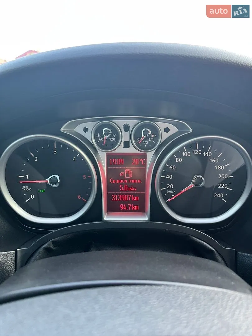 2010 Ford Focus - мініатюра 23