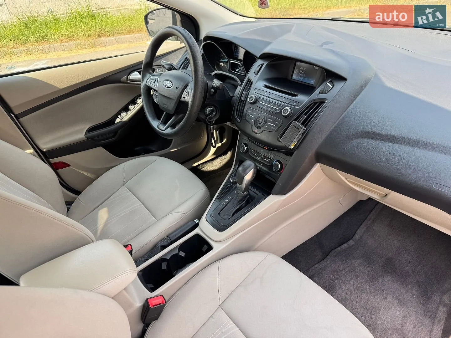 2017 Ford Focus - мініатюра 28
