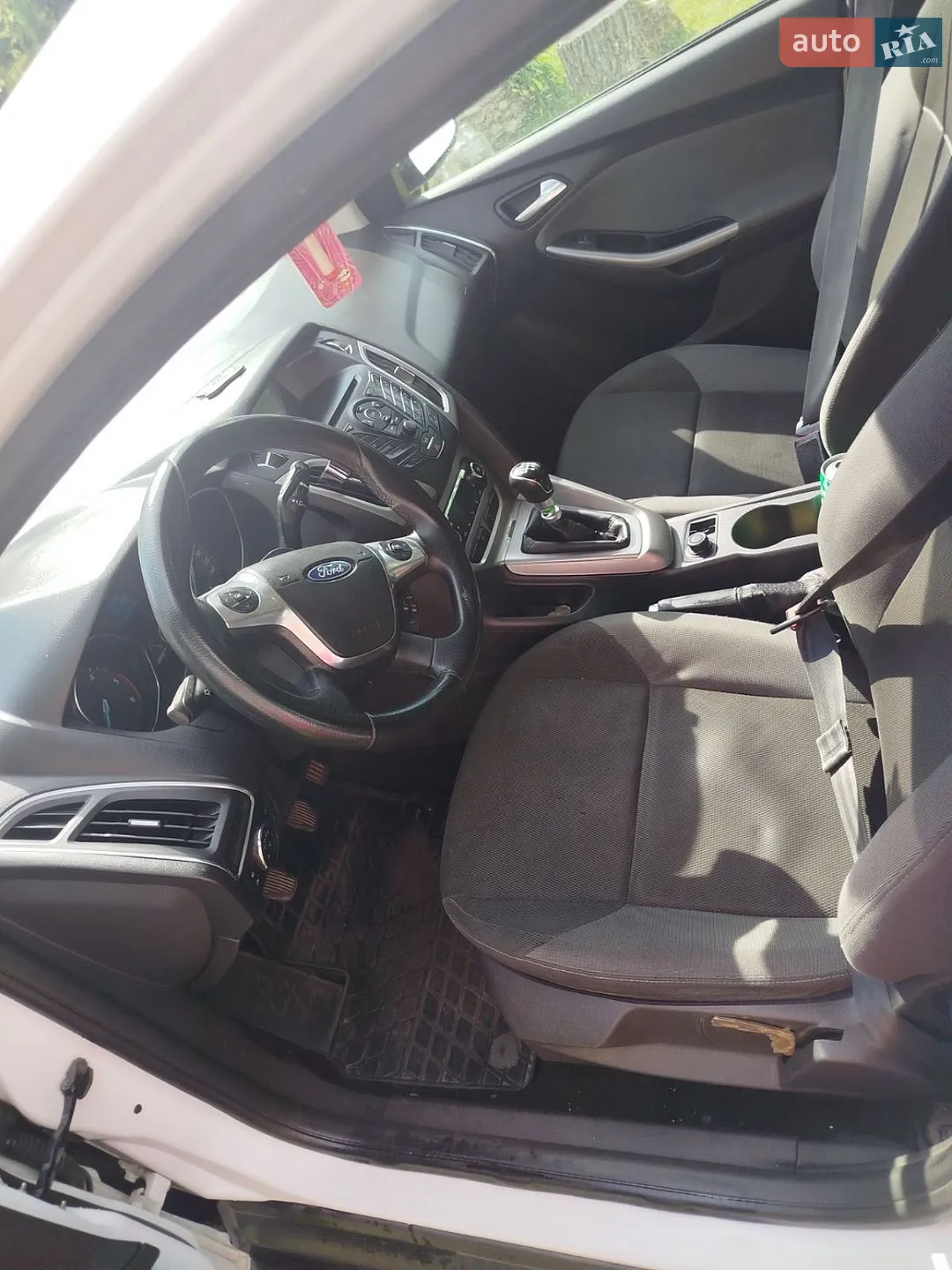 2011 Ford Focus - мініатюра 17
