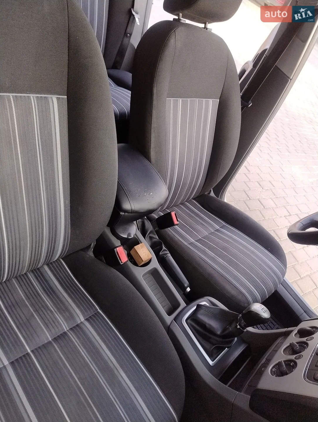 2010 Ford Focus - мініатюра 13