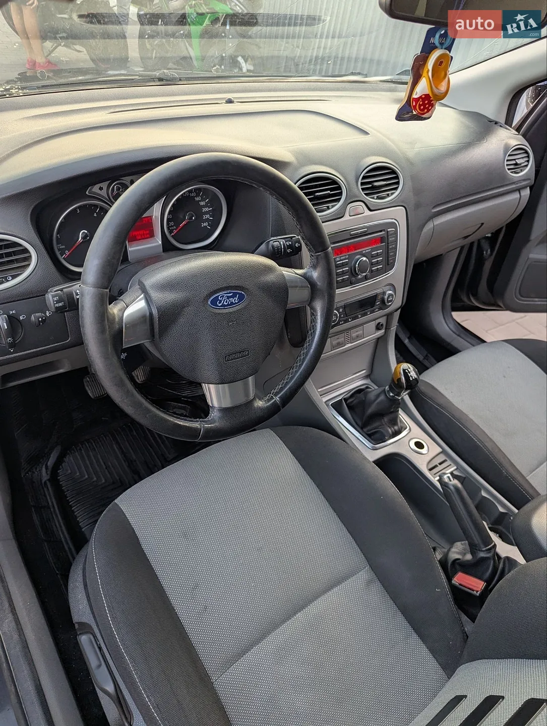 2010 Ford Focus - мініатюра 38