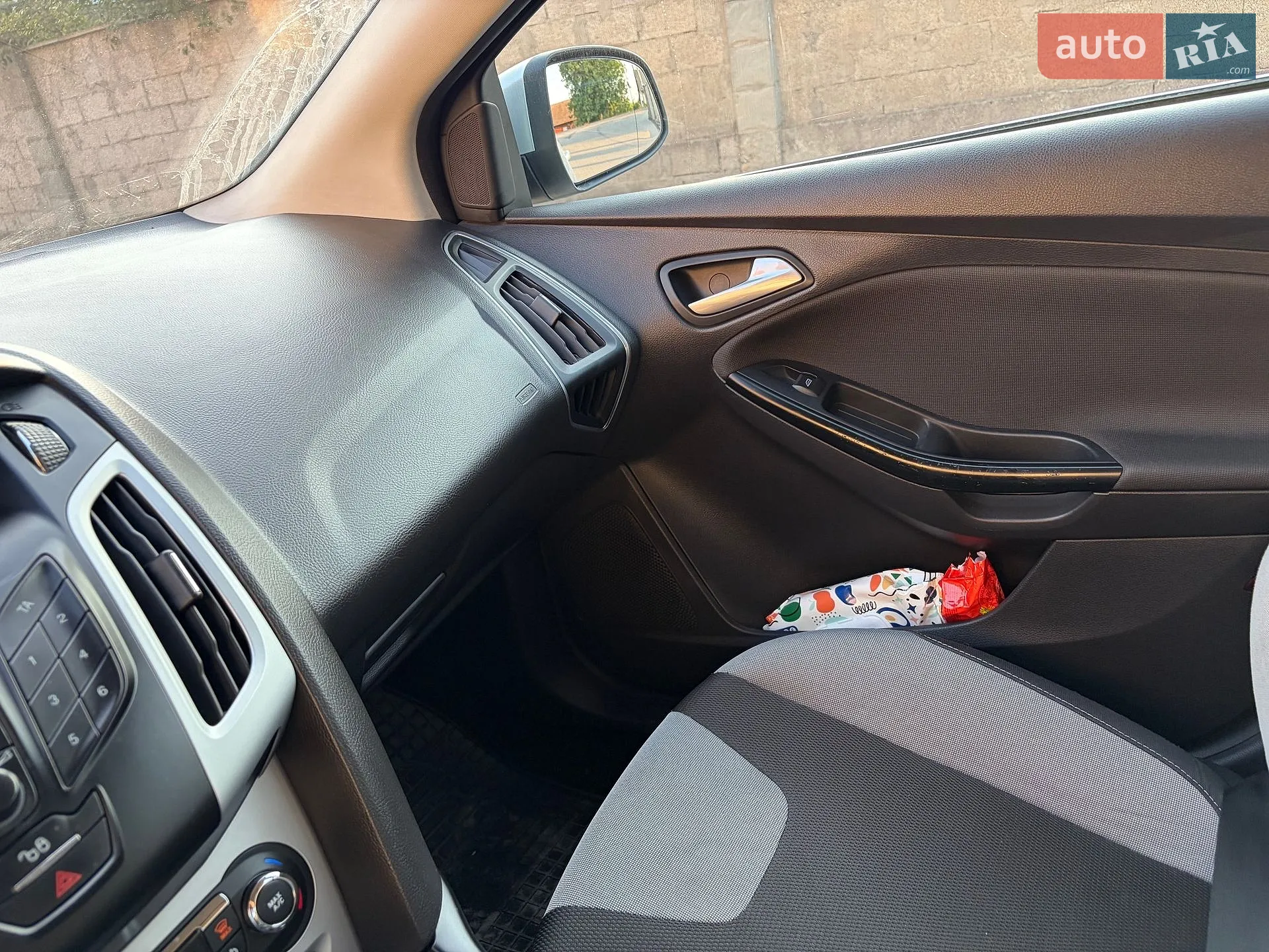 2012 Ford Focus - мініатюра 17