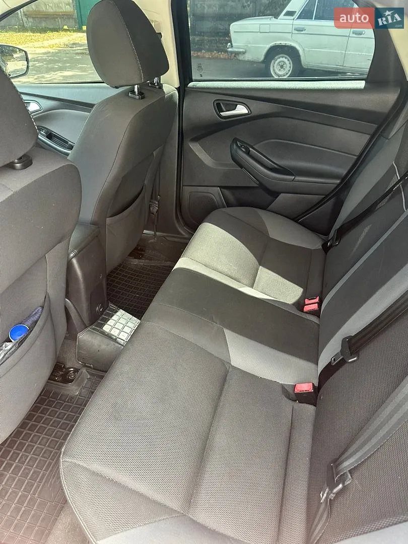 2013 Ford Focus - мініатюра 9