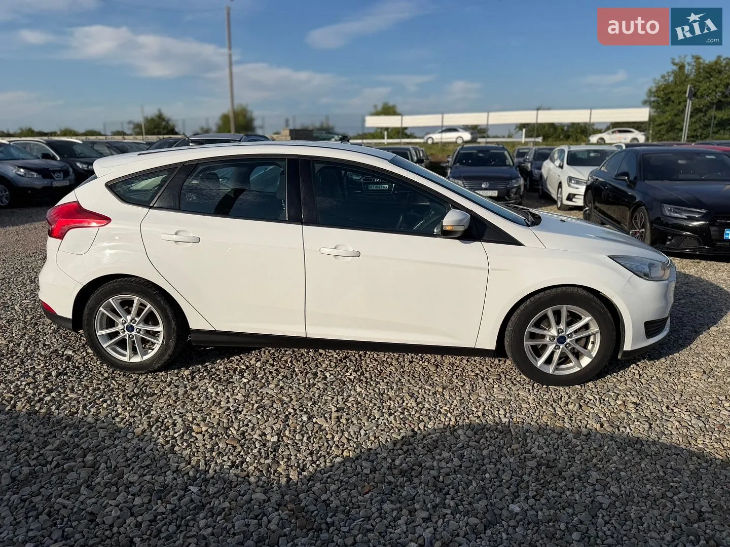 2015 Ford Focus - мініатюра 16