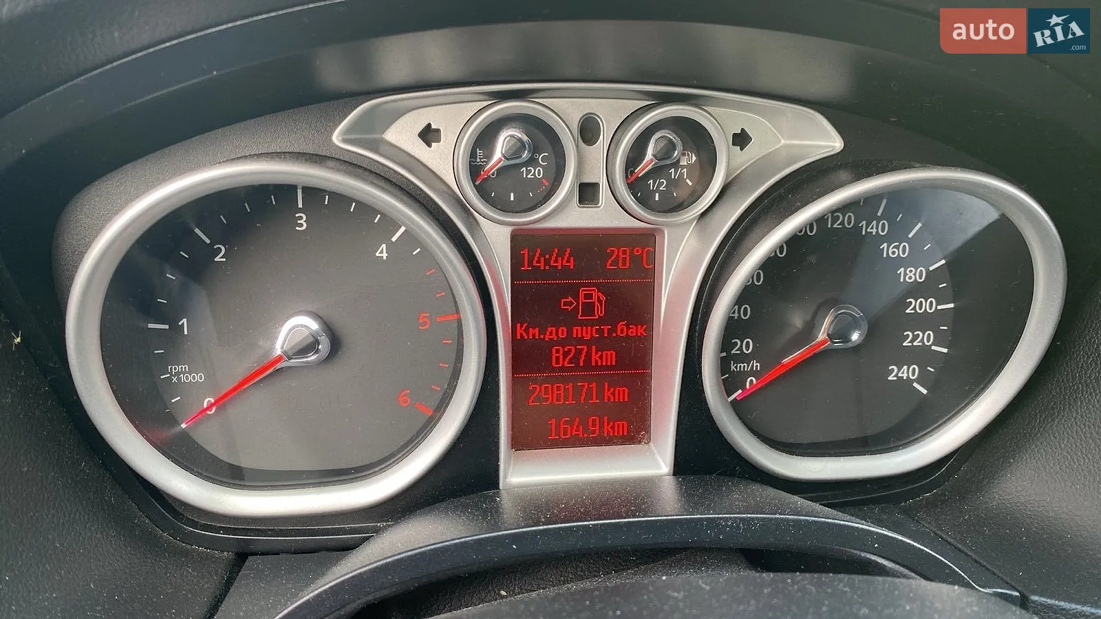 2010 Ford Focus - мініатюра 2