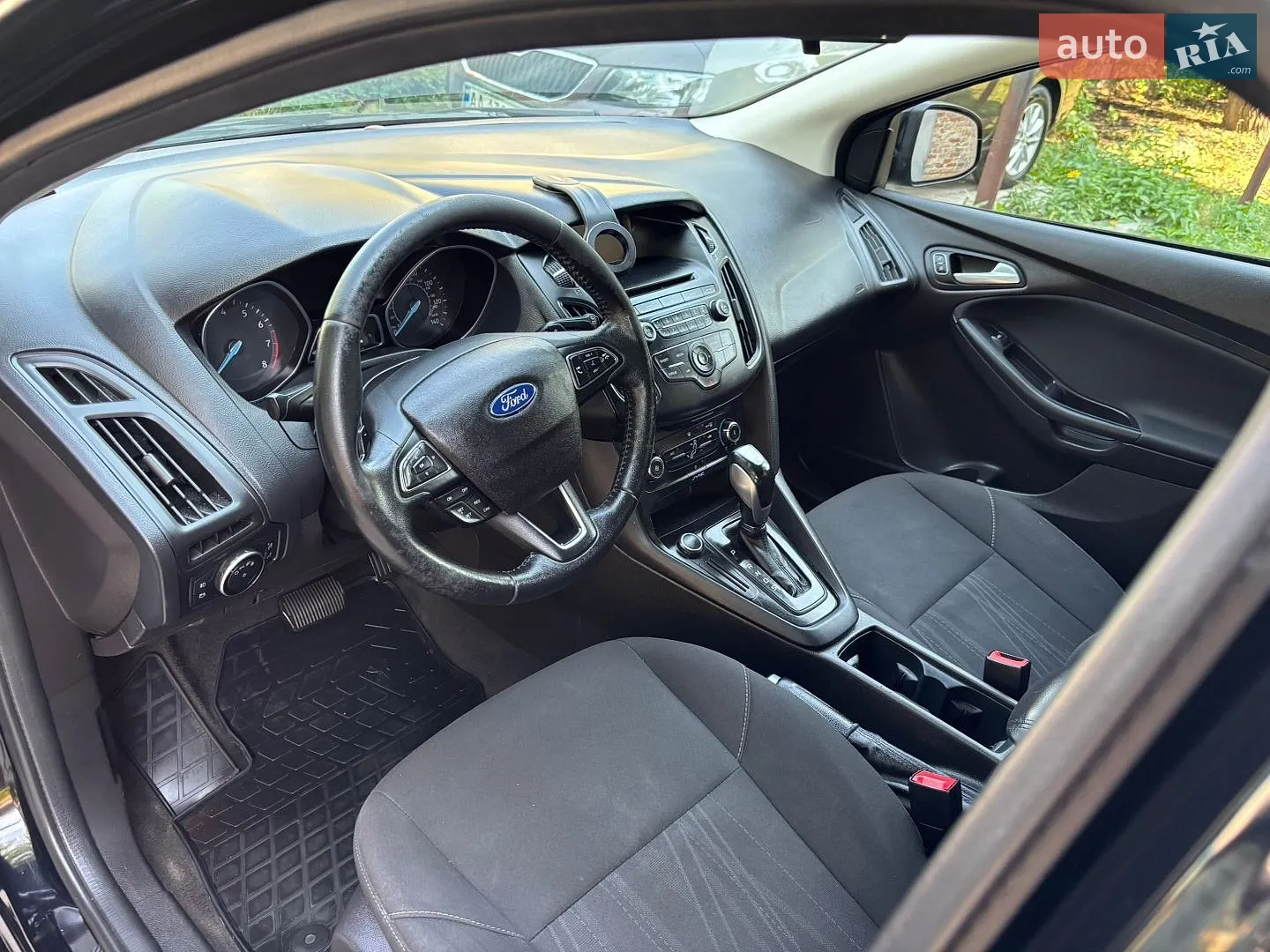 2016 Ford Focus - мініатюра 28