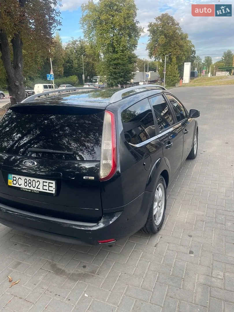 2010 Ford Focus - мініатюра 5