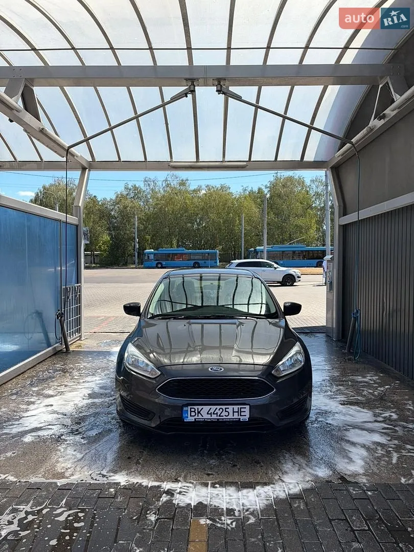 2017 Ford Focus - мініатюра 2