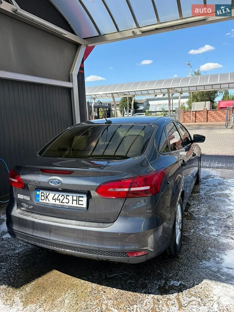 2017 Ford Focus - мініатюра 21
