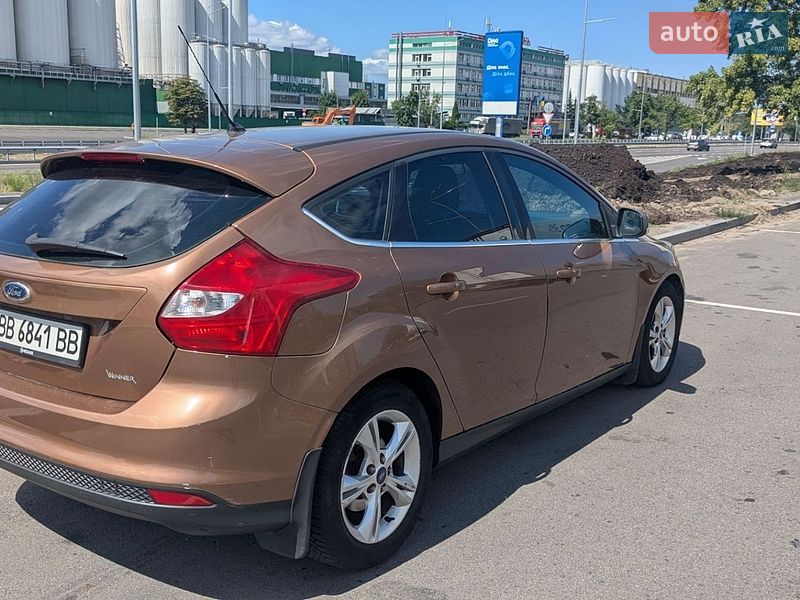 Хэтчбек Ford Focus 2013 в Киеве фото 3 Хэтчбек Ford Focus 2013 в Киеве