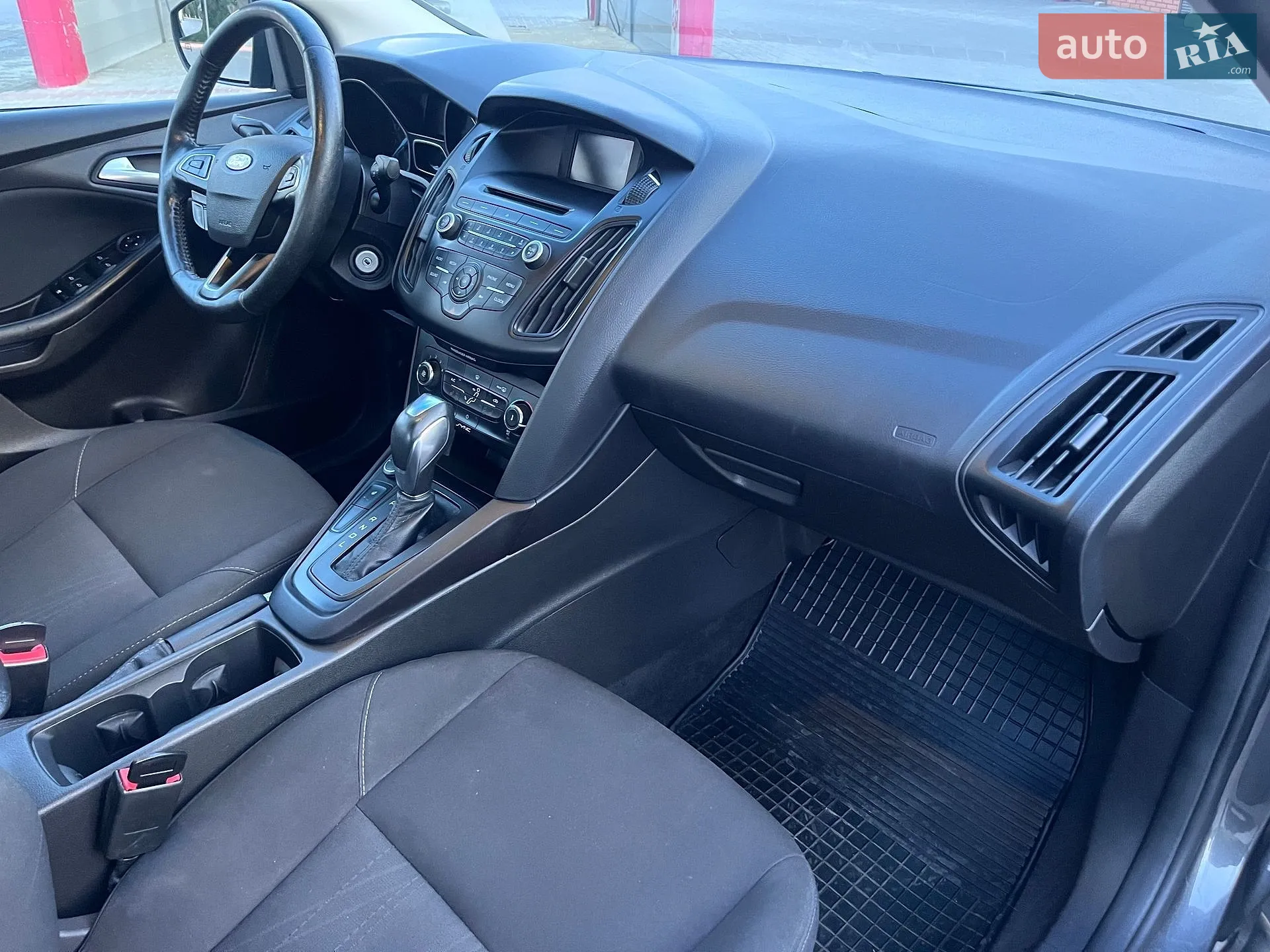 2015 Ford Focus - мініатюра 23