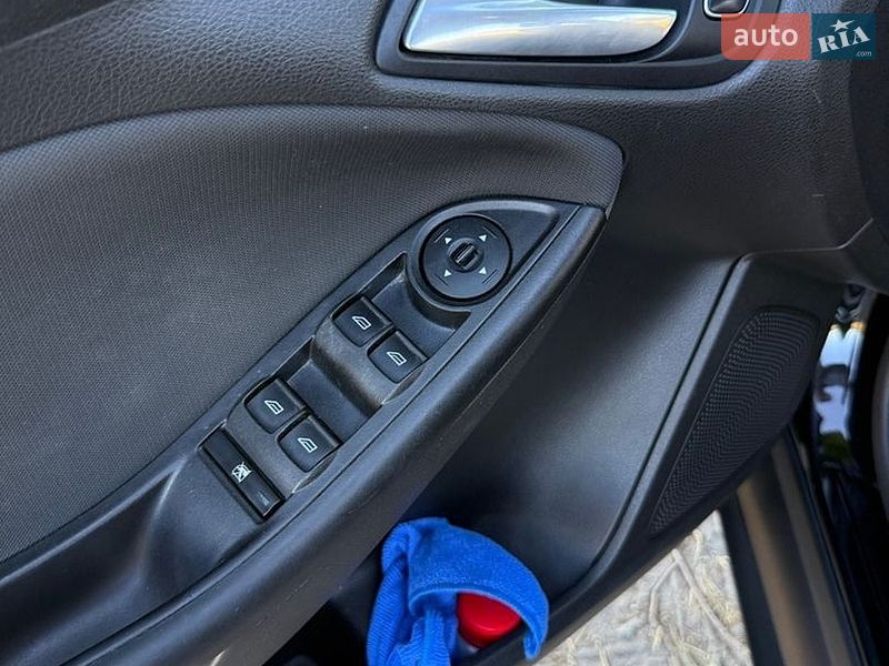 Седан Ford Focus 2015 в Славуте