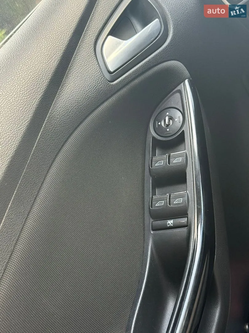 2013 Ford Focus - мініатюра 7
